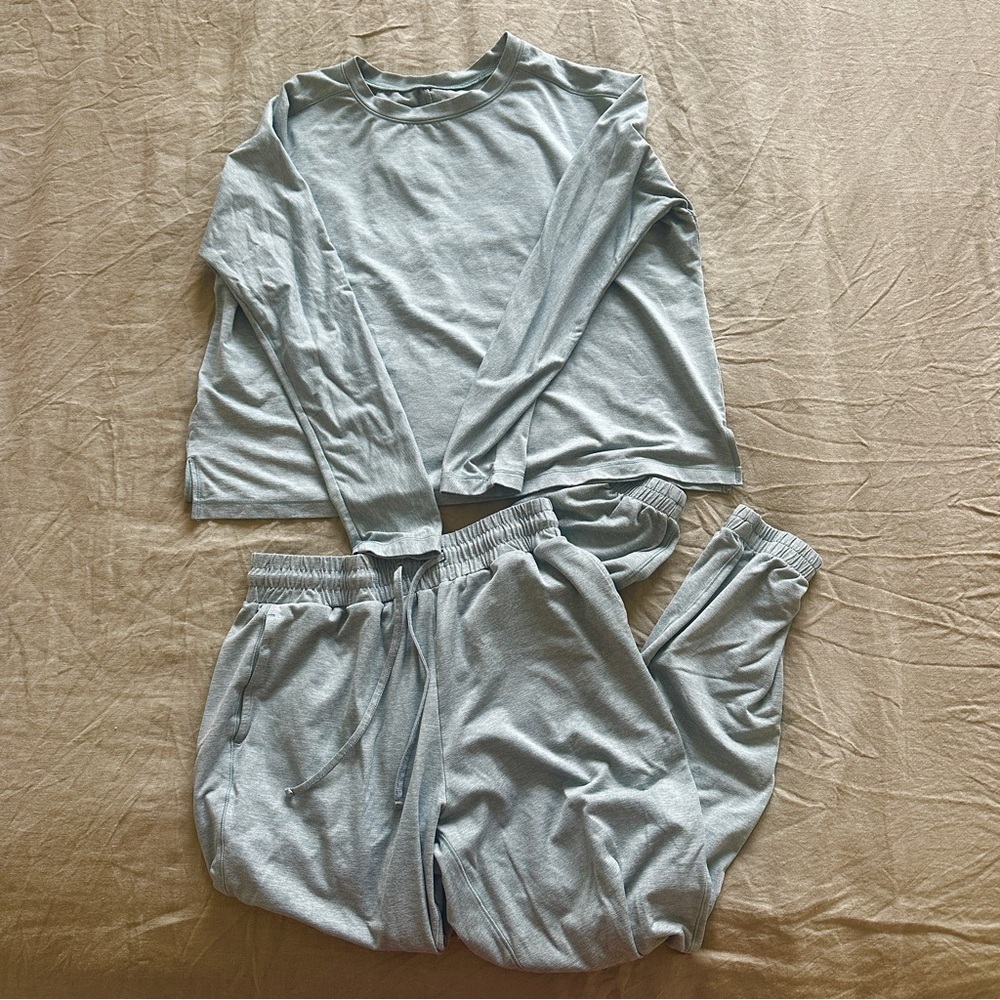 Girlfriend collective reset long sleeve and joggers, XS